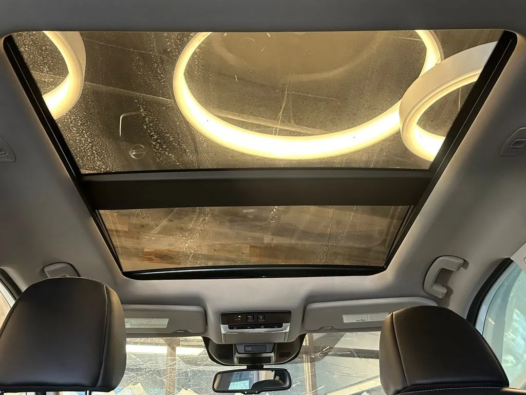 Nissan Rogue photo 22