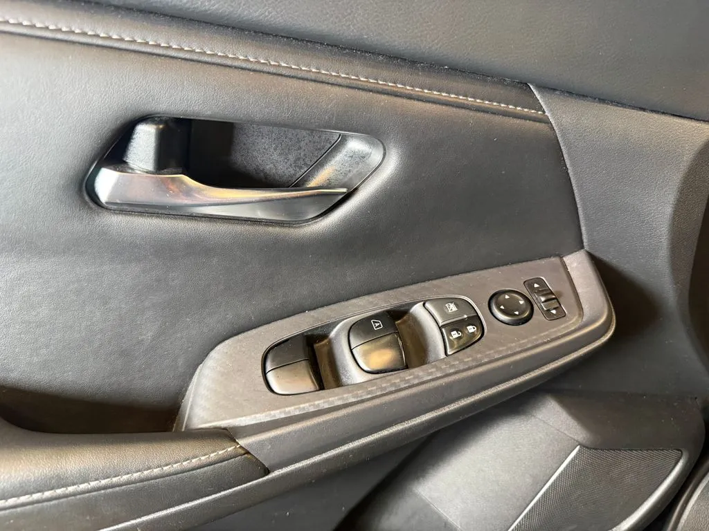 Nissan Sentra photo 18