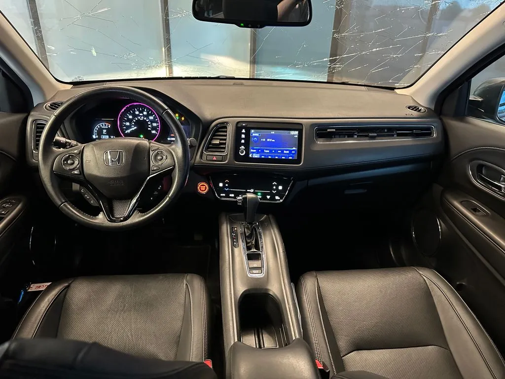 Honda HR-V photo 9
