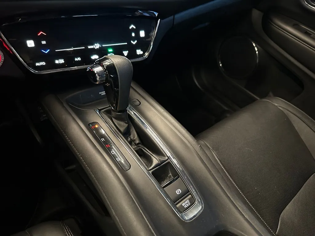 Honda HR-V photo 15