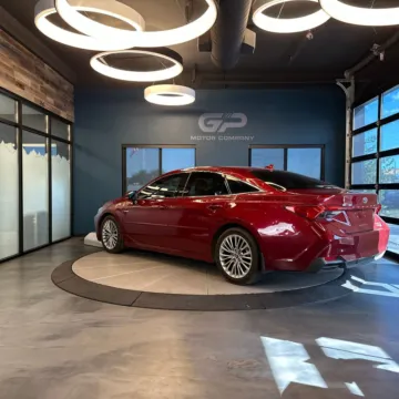 More photos of 2019 Toyota Avalon Hybrid Limited at GP Motor Company, UT