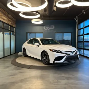 White 2021 Toyota Camry Hybrid SE for sale in Kaysville, UT