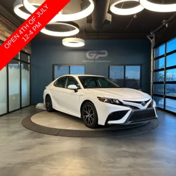 White 2021 Toyota Camry Hybrid SE for sale in Kaysville, UT