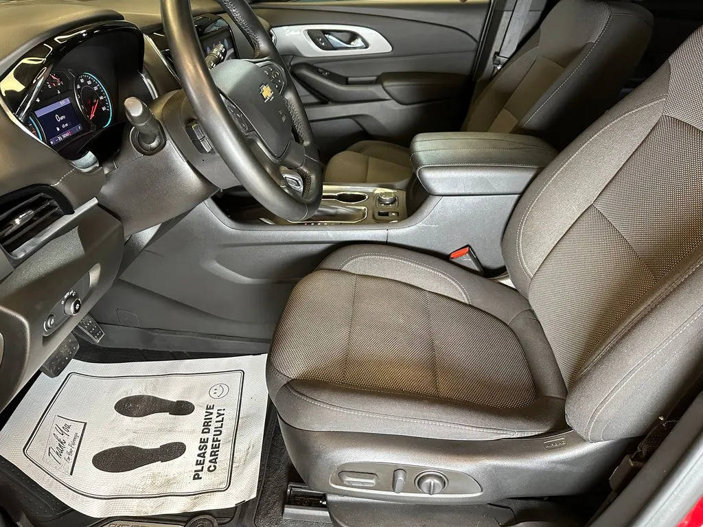 Chevrolet Traverse photo 20
