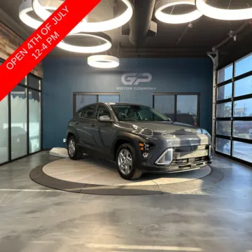 Gray 2024 Hyundai Kona SE for sale in Kaysville, UT