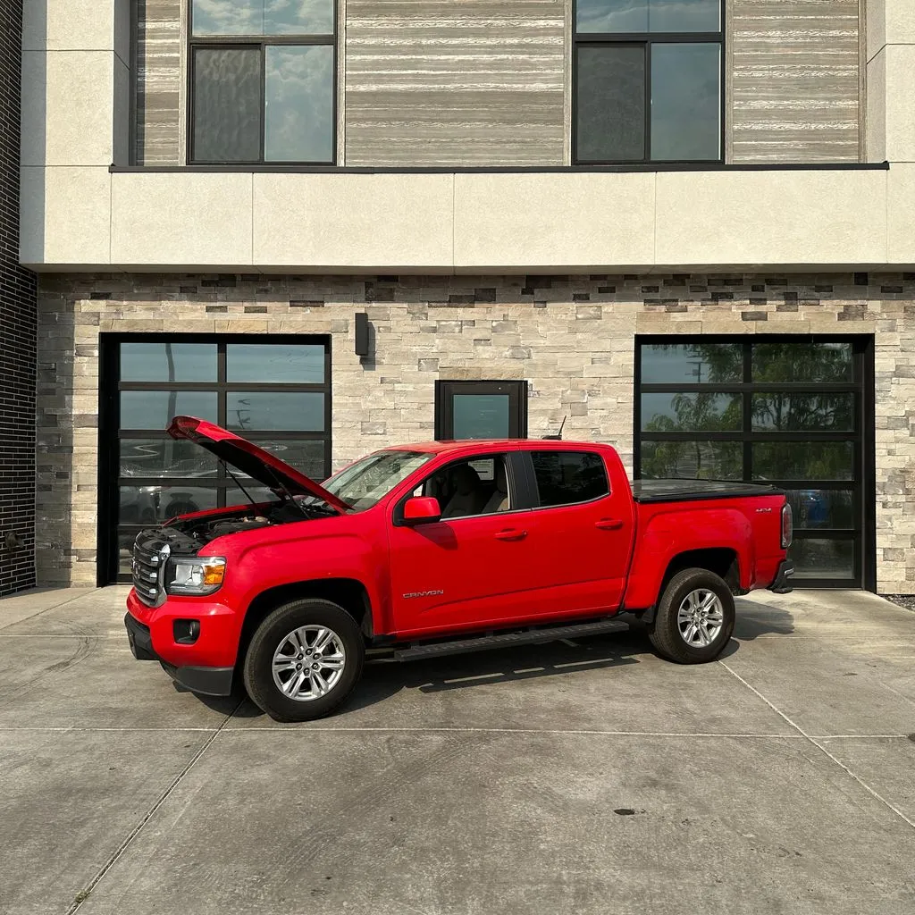 GMC Canyon photo 20