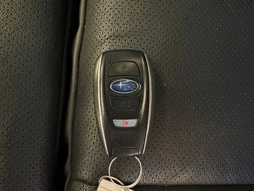Subaru Outback photo 17