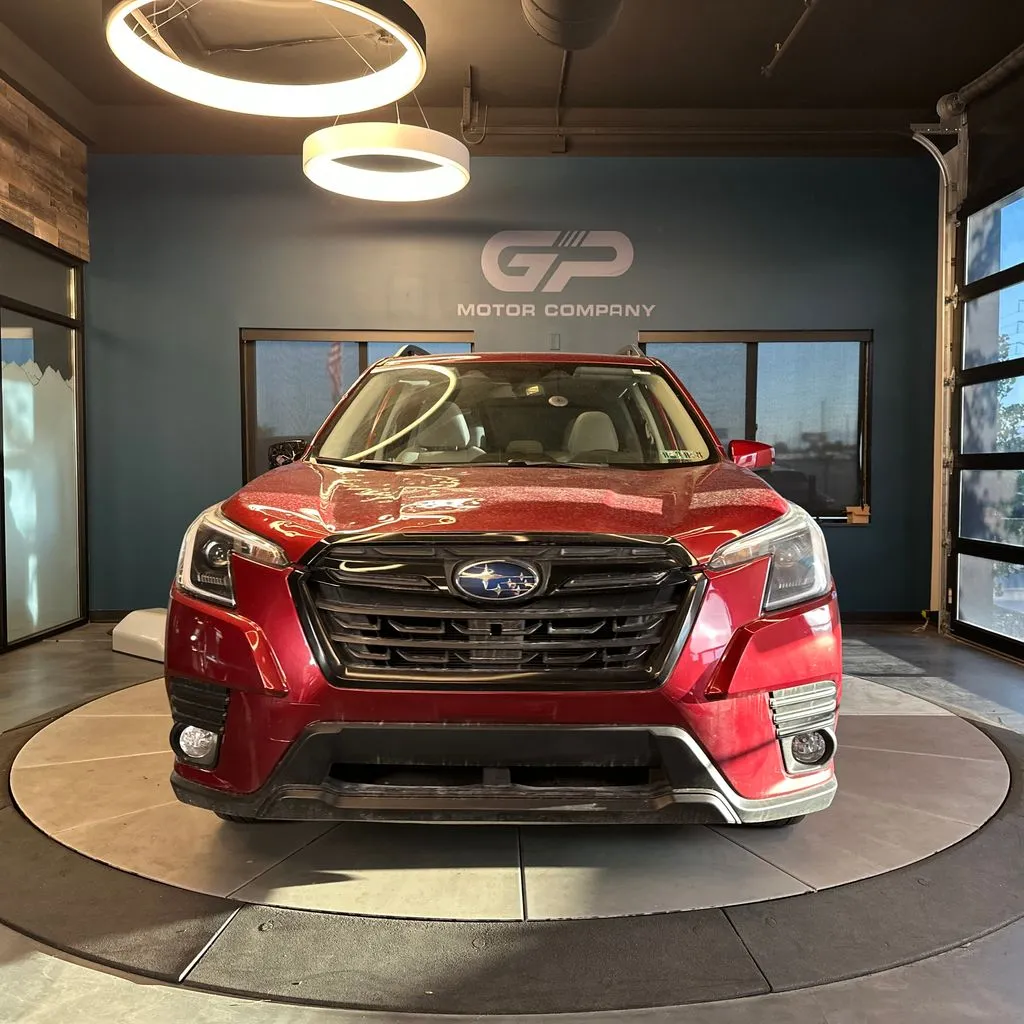 Subaru Forester photo 8