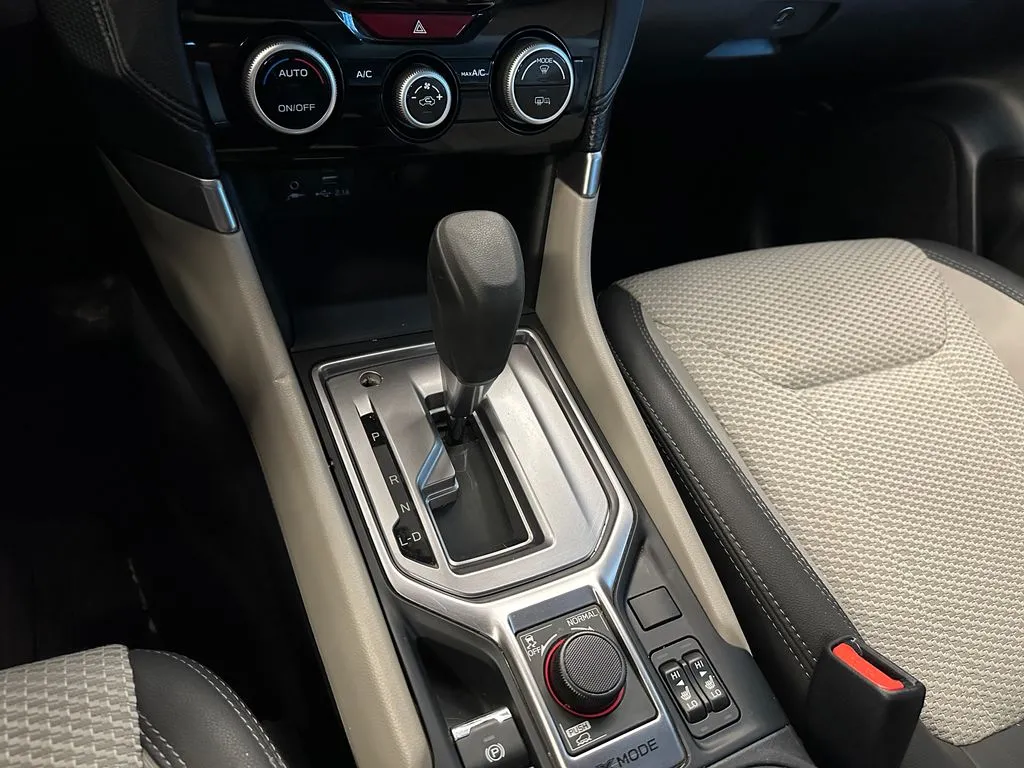 Subaru Forester photo 16