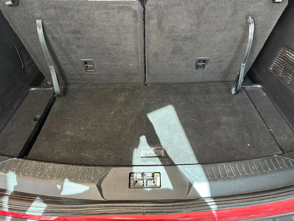 Ford Explorer photo 23