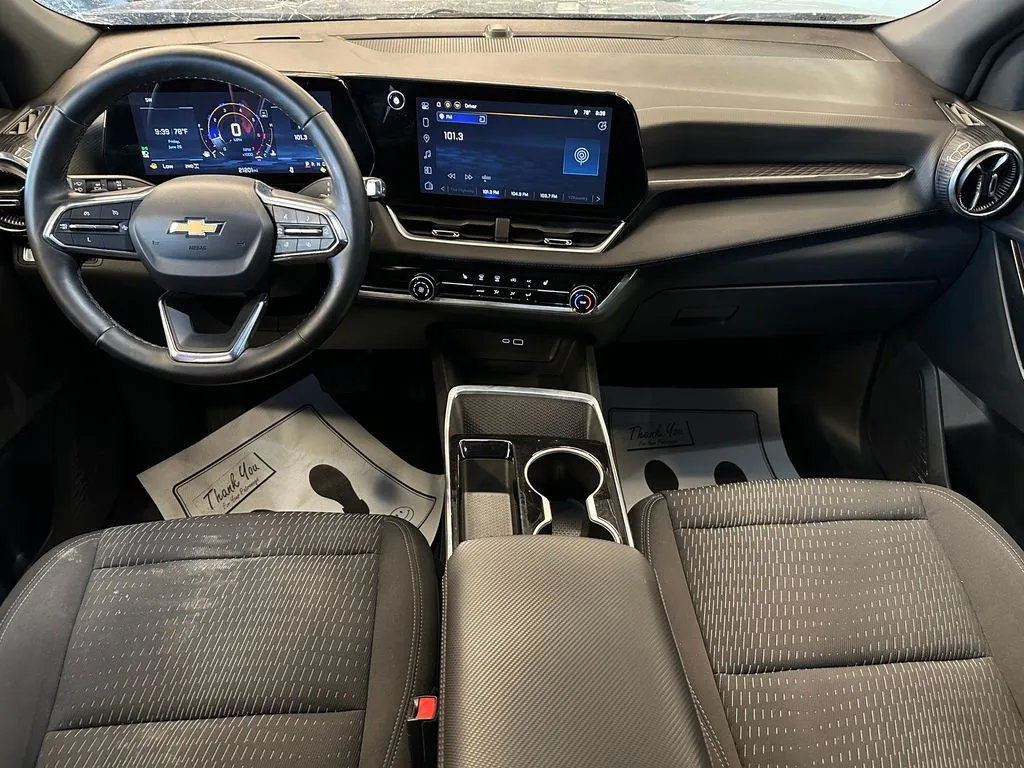 Chevrolet Equinox photo 9