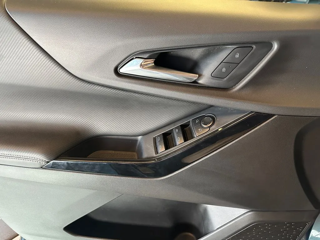 Chevrolet Equinox photo 18