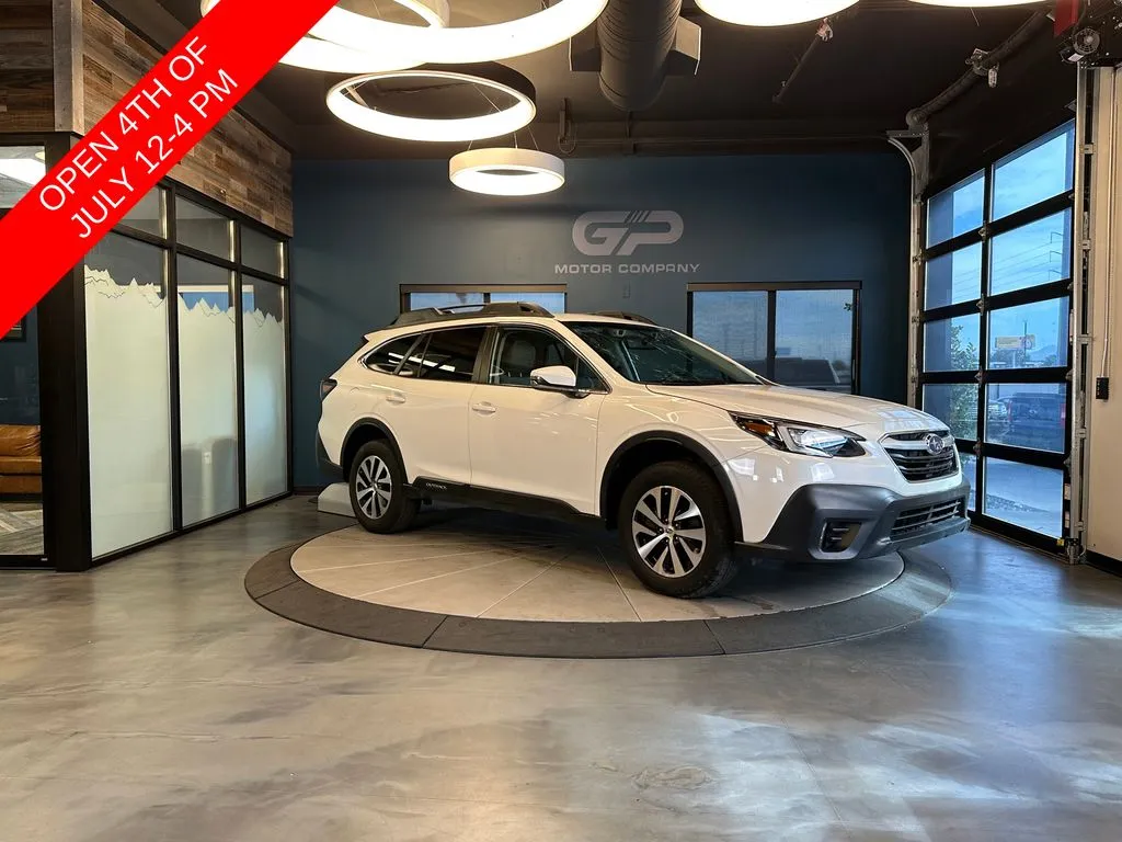 White 2022 Subaru Outback Premium for sale in Kaysville, UT