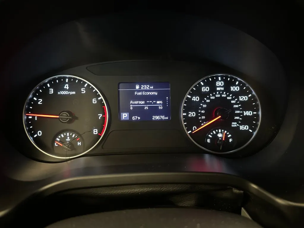 Kia Seltos photo 10