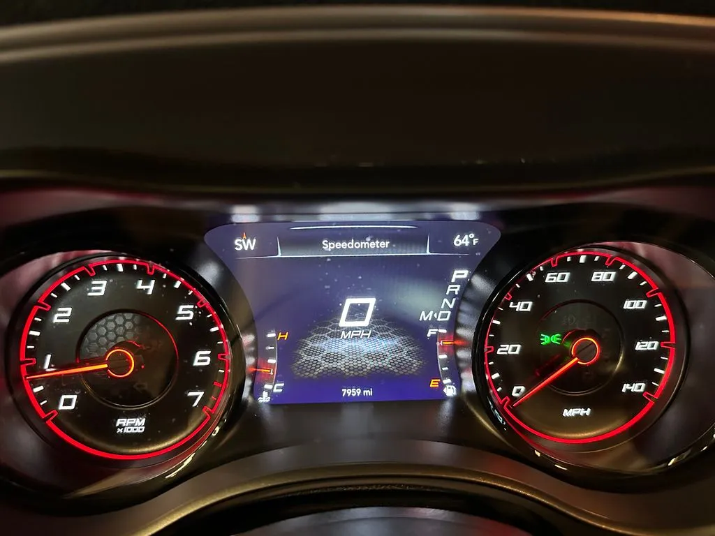 Dodge Charger photo 10