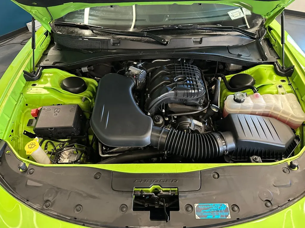 Dodge Charger photo 23