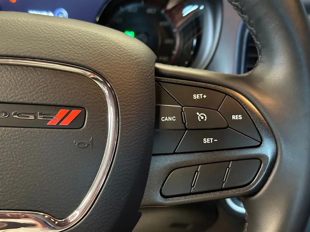 Dodge Charger photo 12