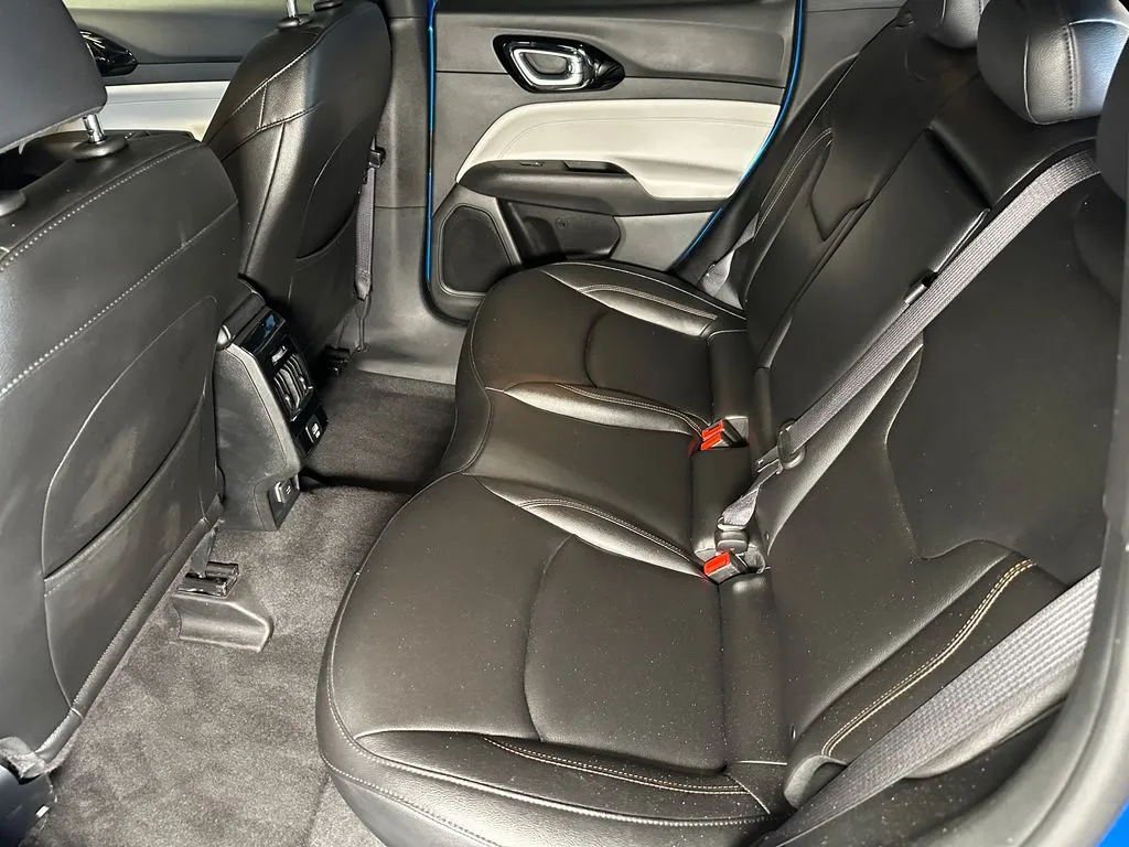 Jeep Compass photo 19