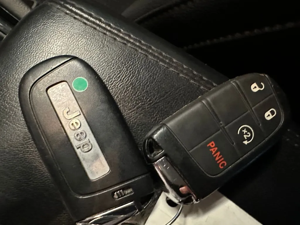Jeep Compass photo 15