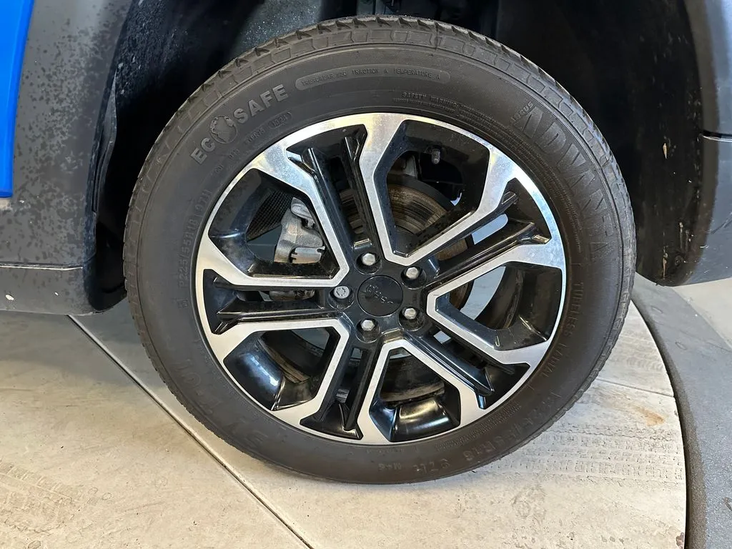 Jeep Compass photo 23