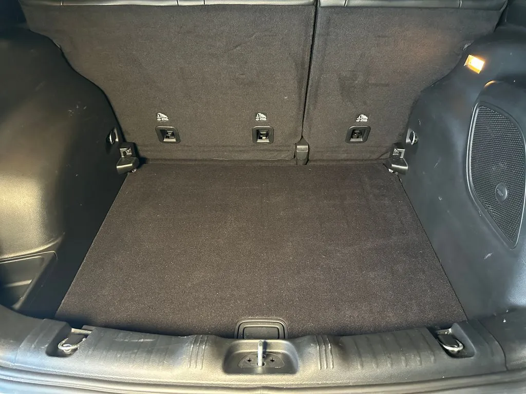 Jeep Compass photo 22
