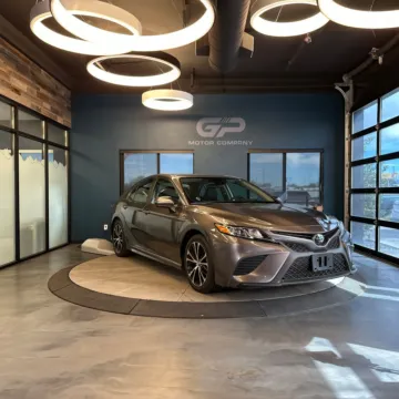 Gray 2019 Toyota Camry SE for sale in Kaysville, UT