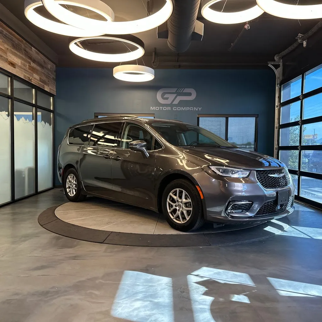 Unknown 2022 Chrysler Pacifica Touring L for sale in Kaysville, UT
