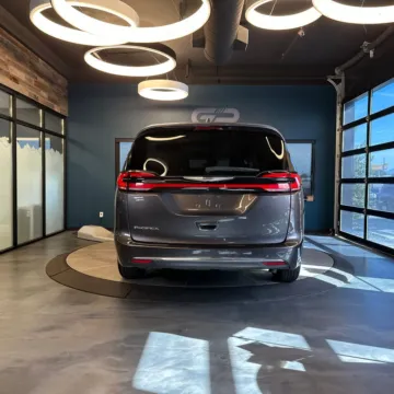 More photos of 2022 Chrysler Pacifica Touring L at GP Motor Company, UT
