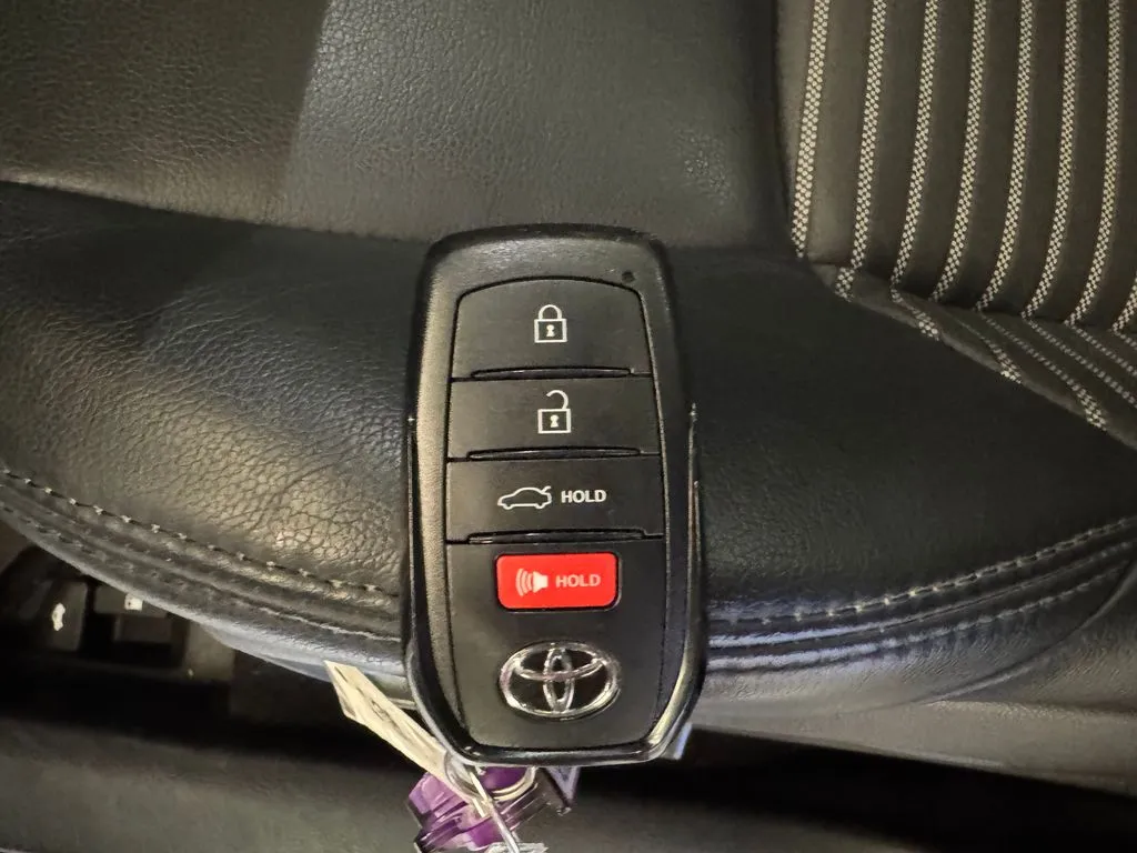 Toyota Corolla photo 17