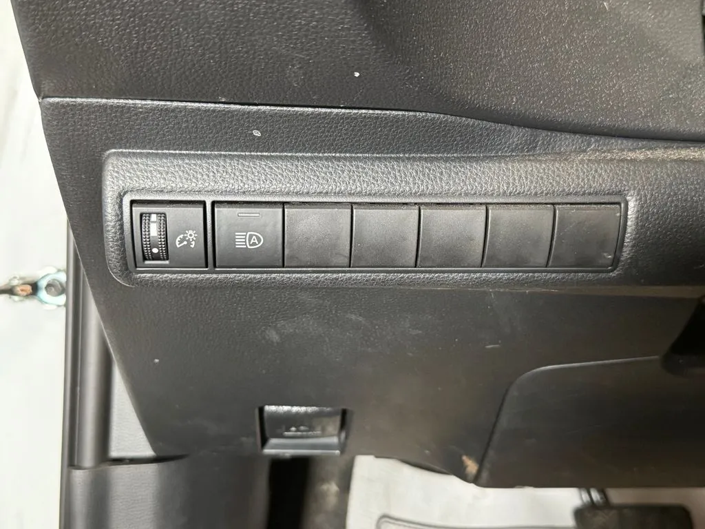 Toyota Corolla photo 18