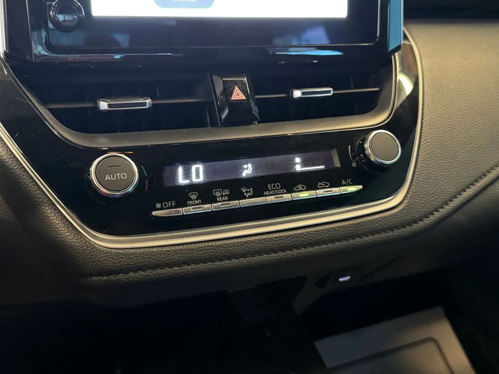 Toyota Corolla photo 15