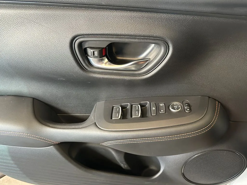 Honda HR-V photo 19