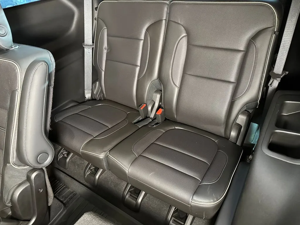 GMC Acadia photo 21