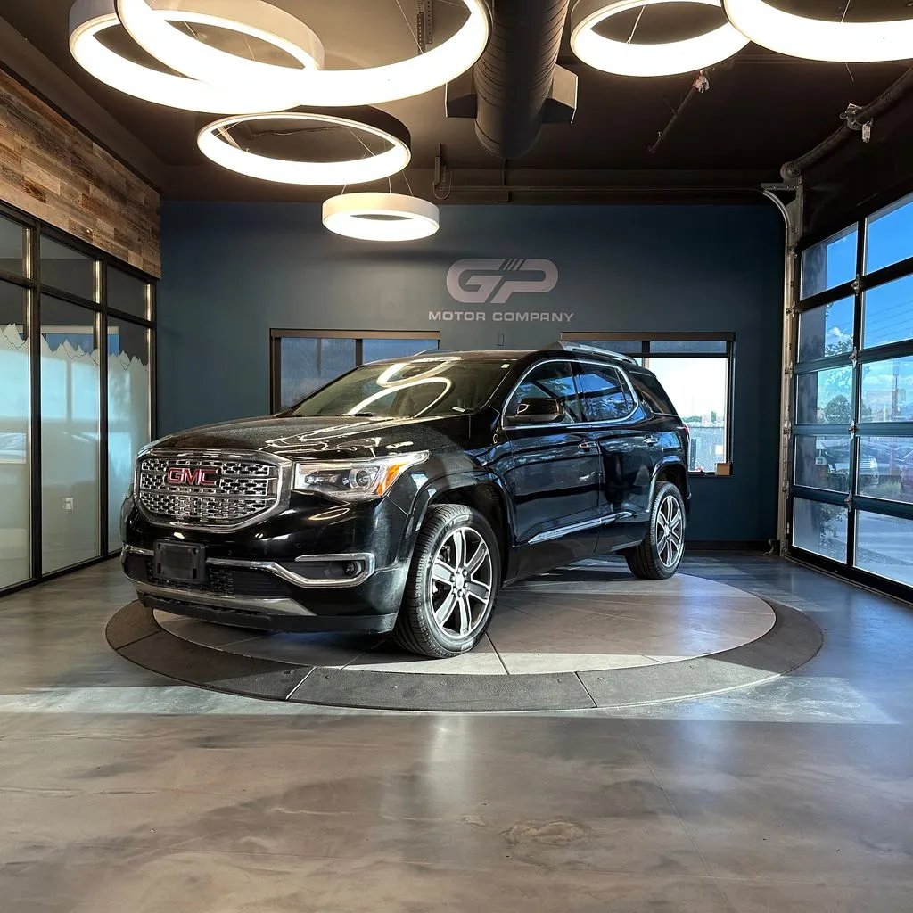 GMC Acadia photo 7