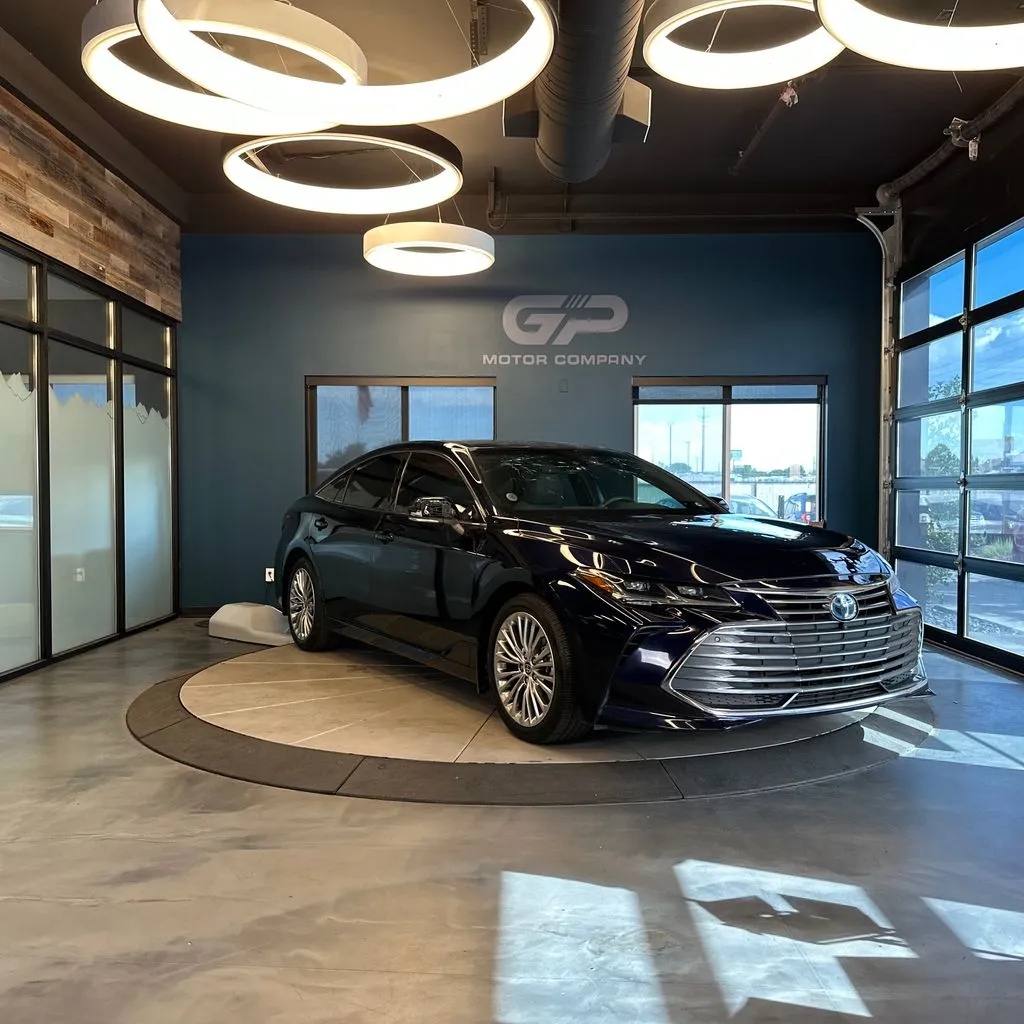Gray 2022 Toyota Avalon Hybrid Limited for sale in Kaysville, UT