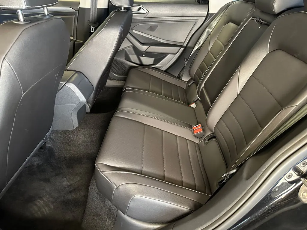 Volkswagen Jetta photo 21