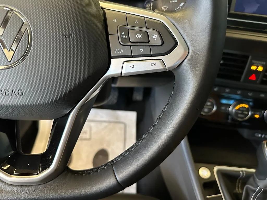 Volkswagen Jetta photo 12