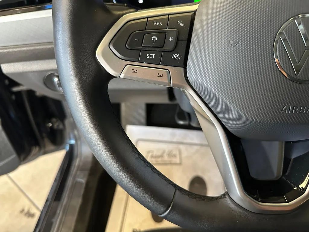 Volkswagen Jetta photo 11