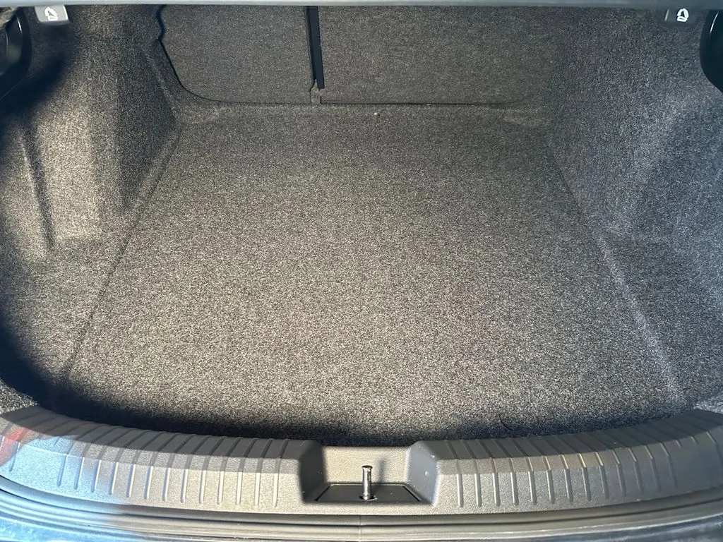 Volkswagen Jetta photo 23