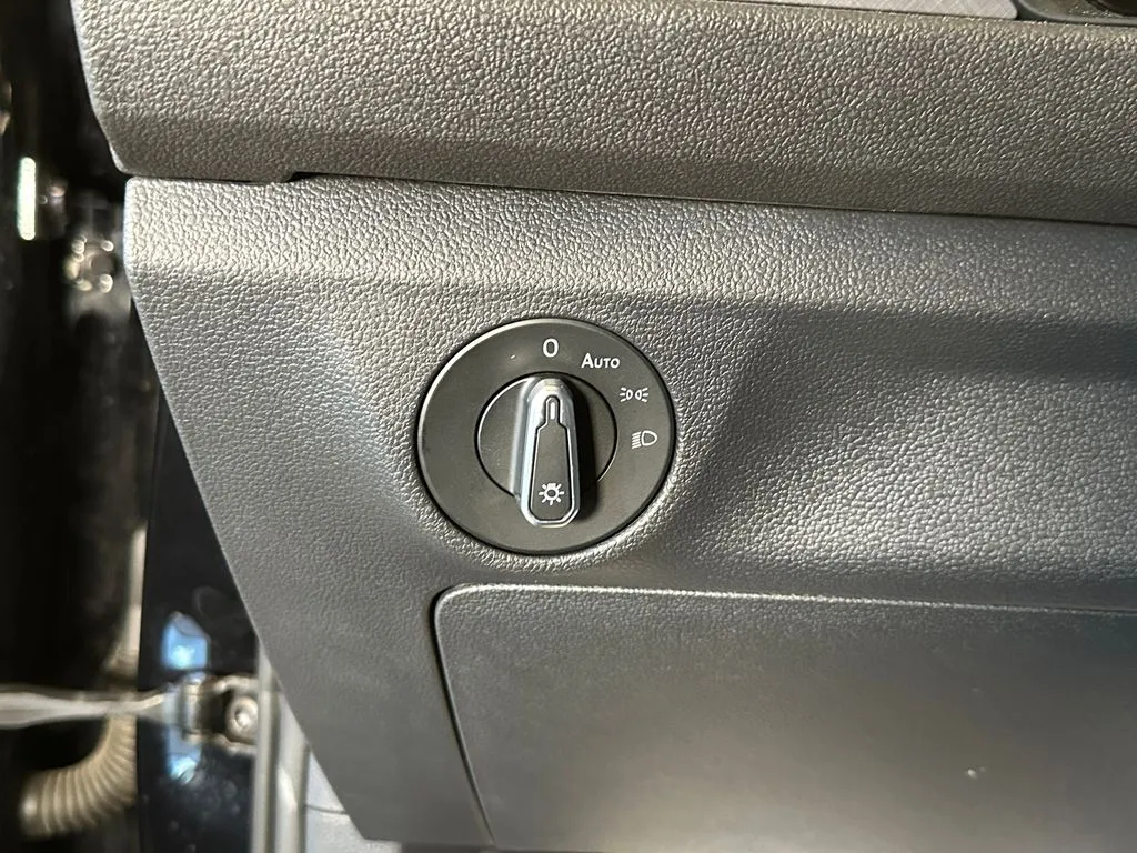 Volkswagen Jetta photo 18