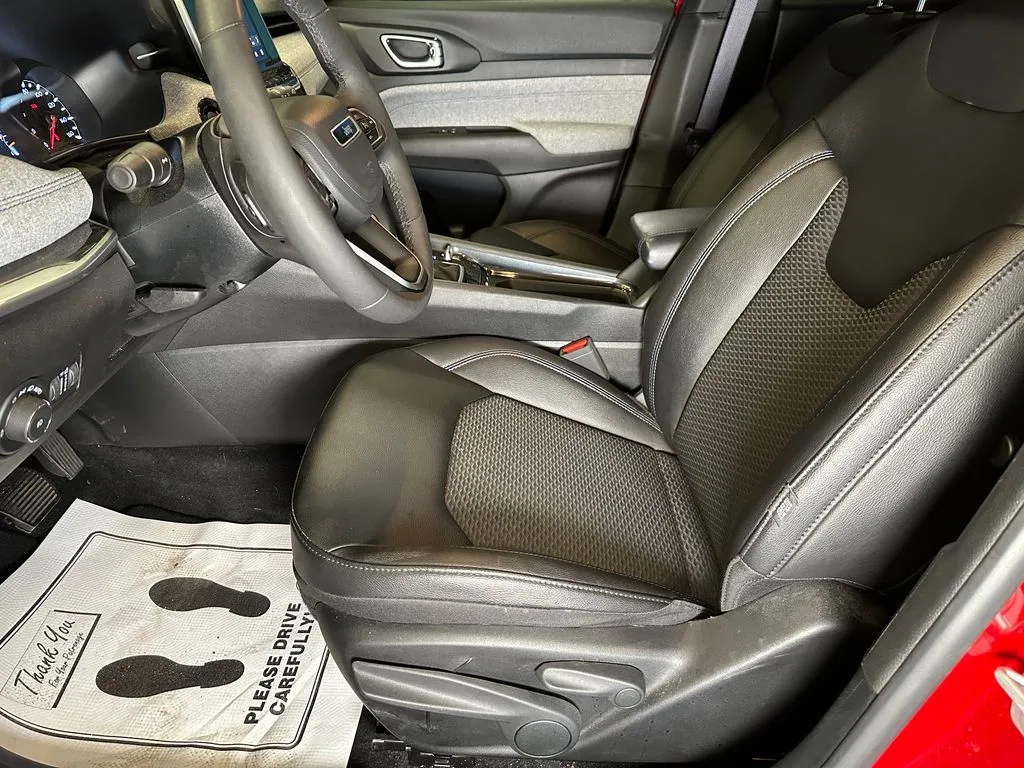 Jeep Compass photo 20