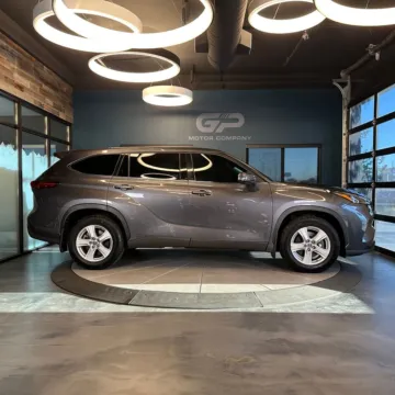 Photos of 2022 Toyota Highlander LE for sale in Kaysville, UT at GP Motor Company