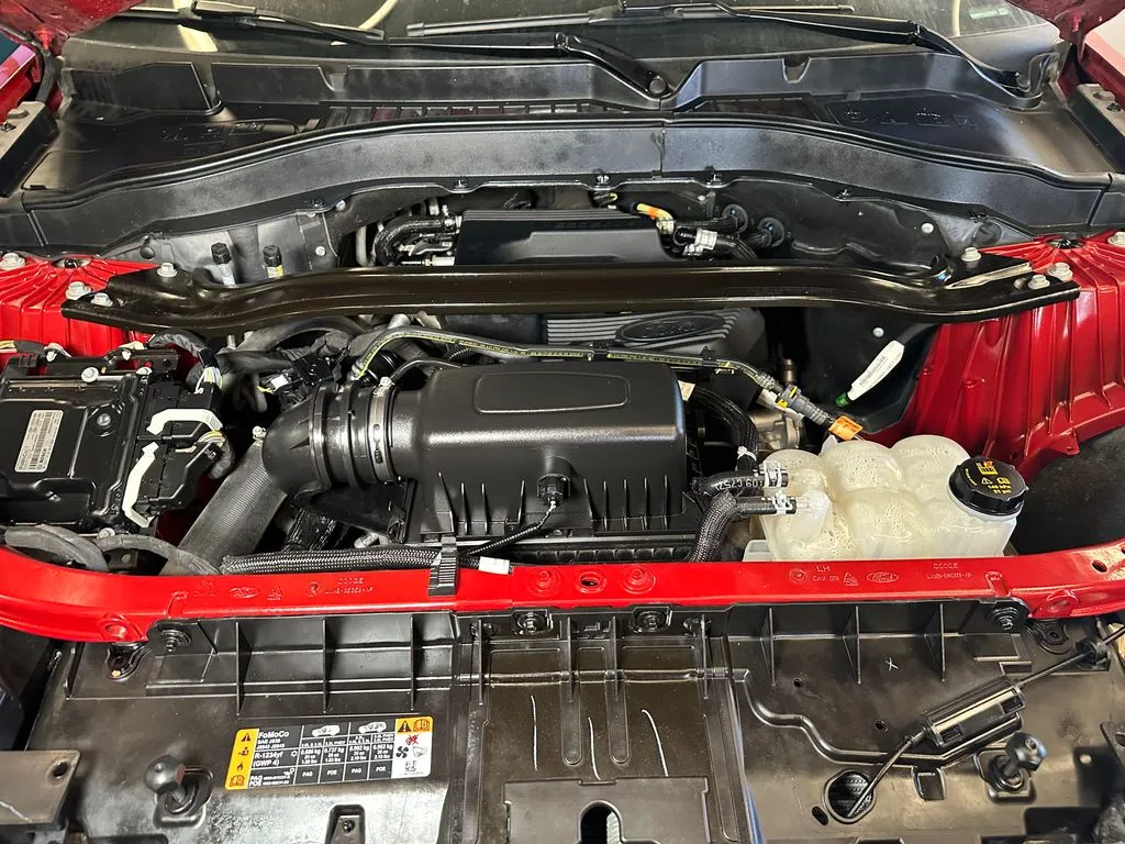 Ford Explorer photo 23