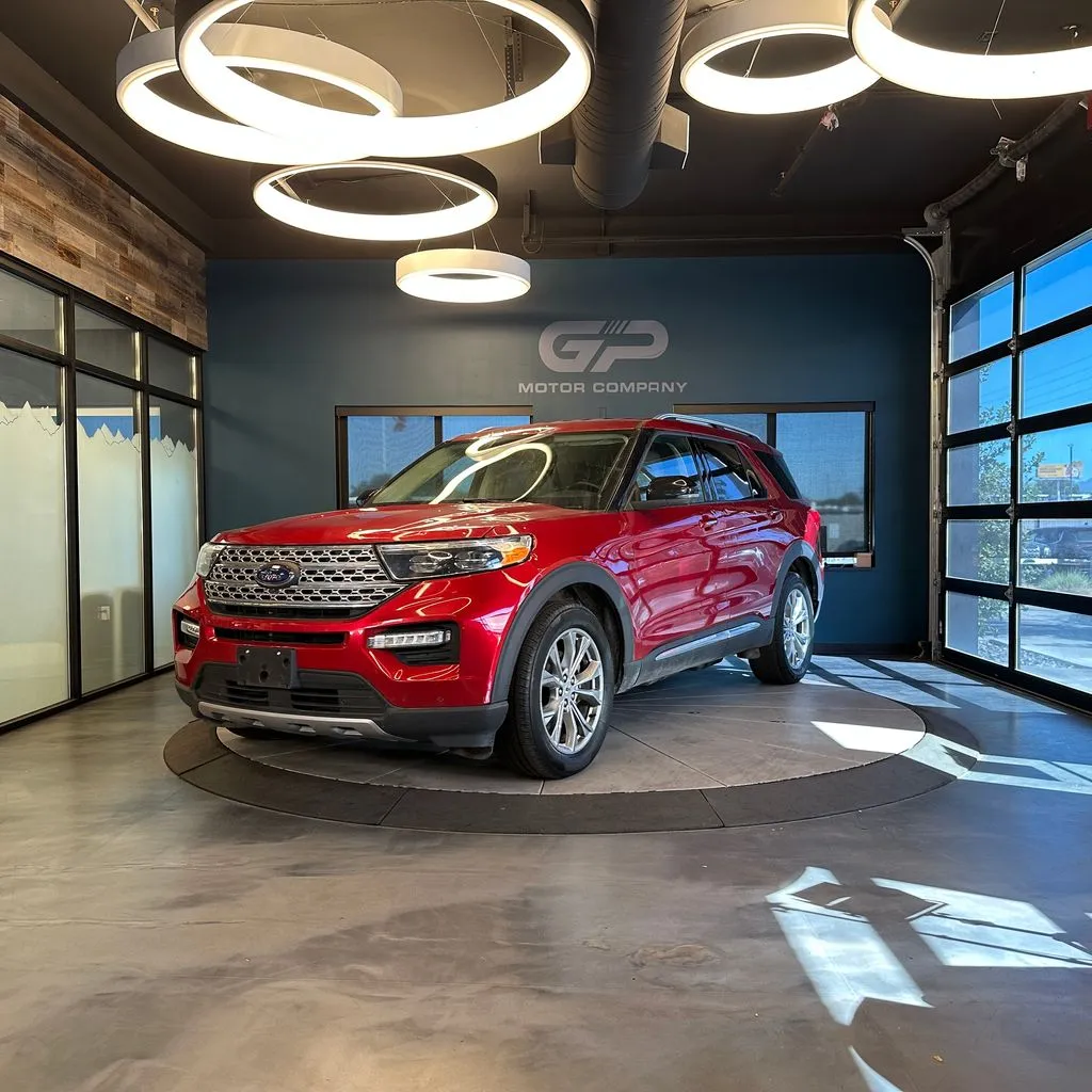 Ford Explorer photo 7