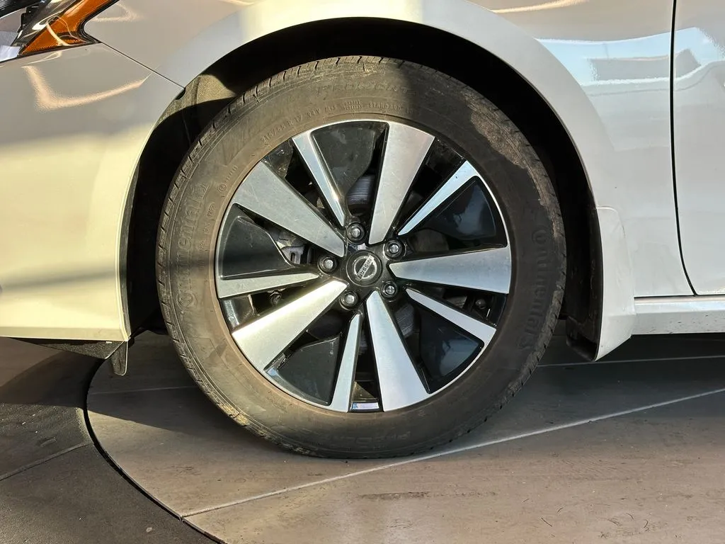 Nissan Altima photo 26