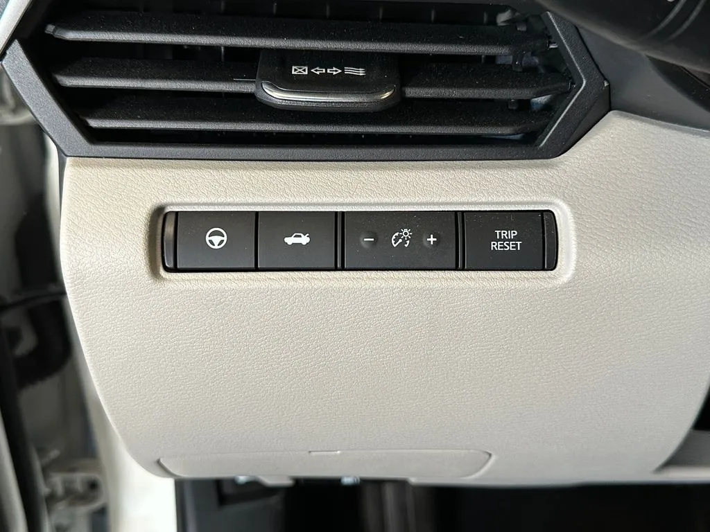 Nissan Altima photo 18