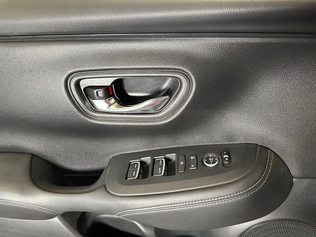 Honda HR-V photo 19