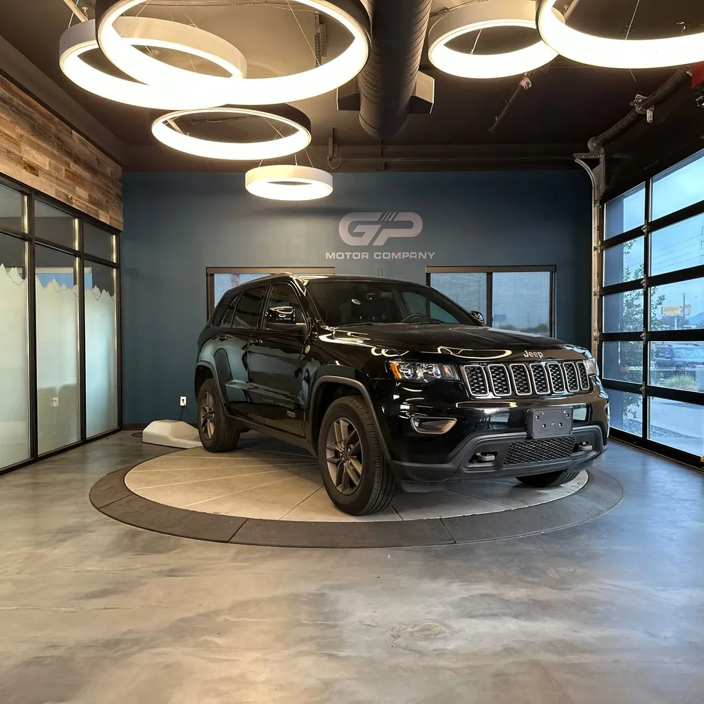 Black 2017 Jeep Grand Cherokee for sale in Kaysville, UT
