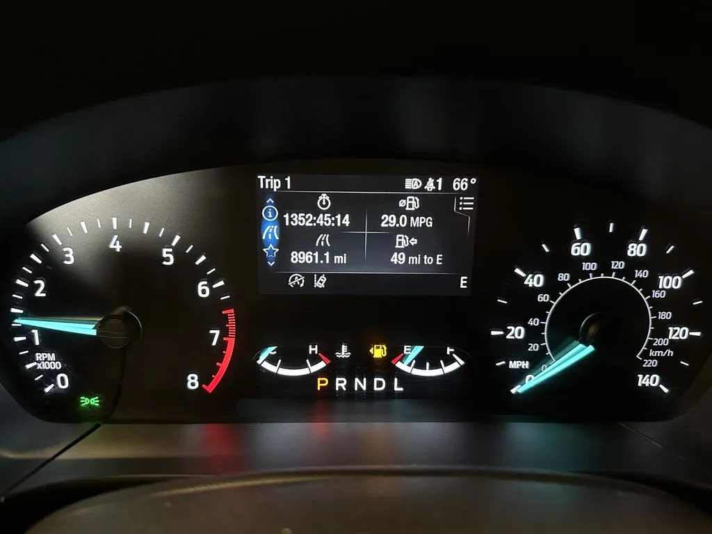 Ford Escape photo 10