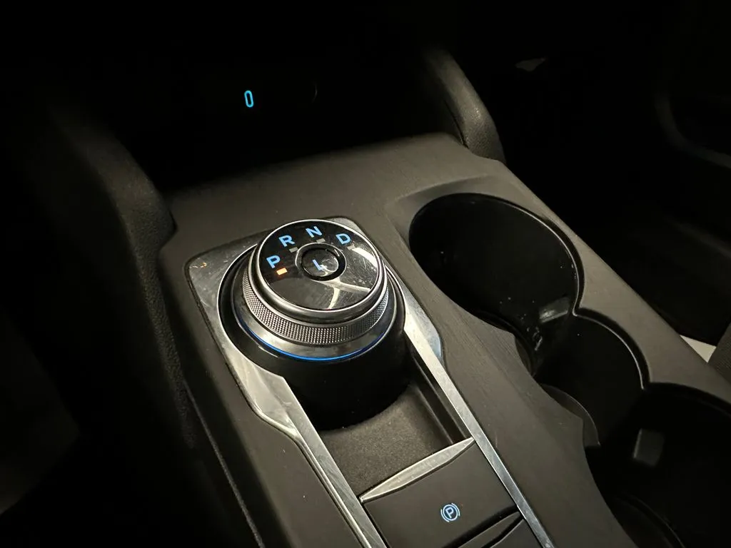 Ford Escape photo 17